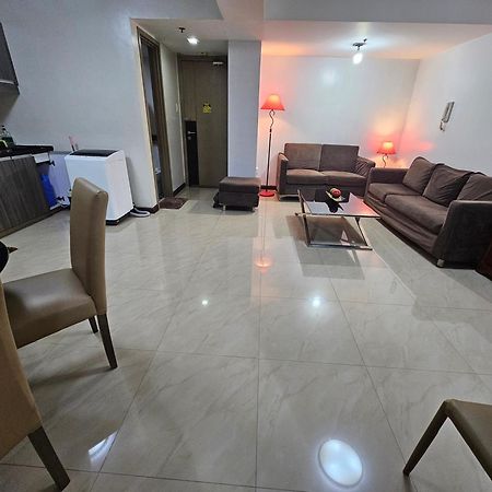 Solemare Parksuites Condominium - Condo R Us Manila Bagian luar foto