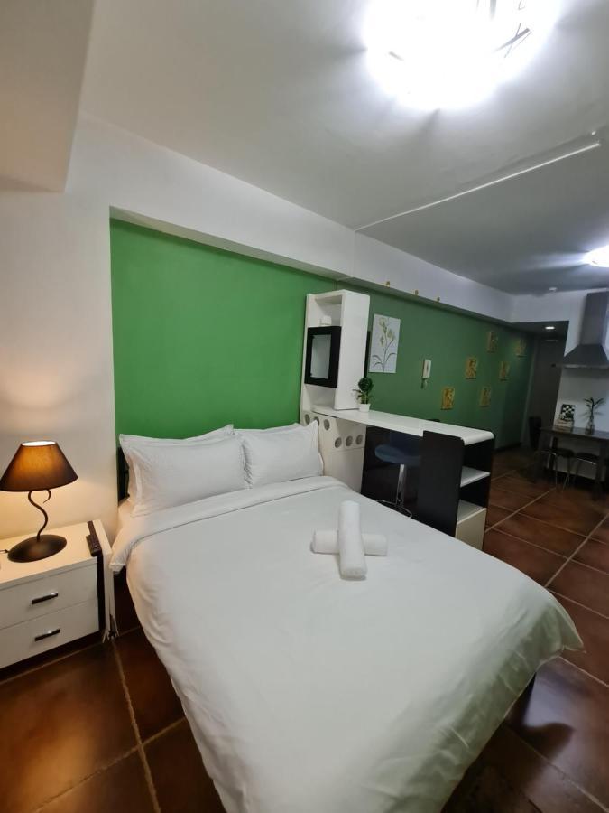 Solemare Parksuites Condominium - Condo R Us Manila Bagian luar foto