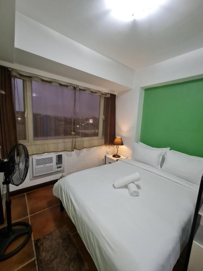 Solemare Parksuites Condominium - Condo R Us Manila Bagian luar foto