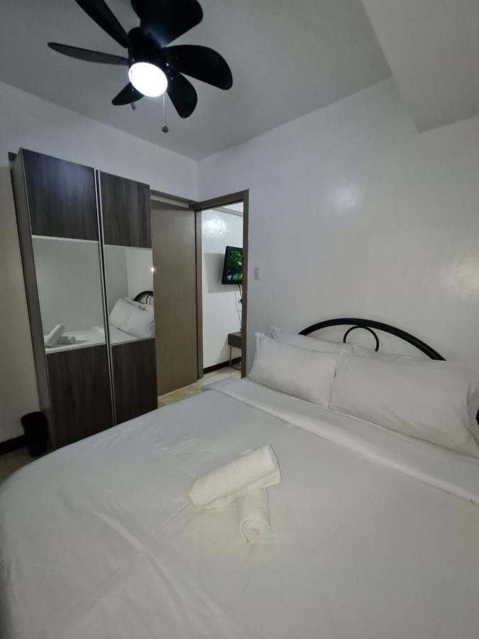 Solemare Parksuites Condominium - Condo R Us Manila Bagian luar foto