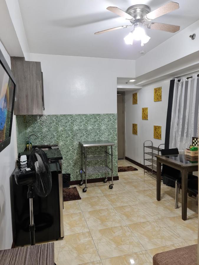 Solemare Parksuites Condominium - Condo R Us Manila Bagian luar foto