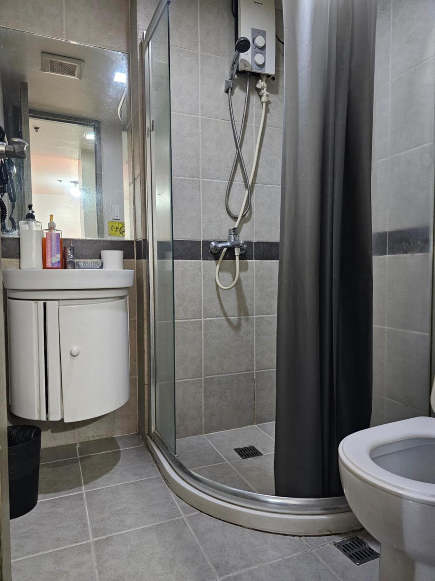 Solemare Parksuites Condominium - Condo R Us Manila Bagian luar foto